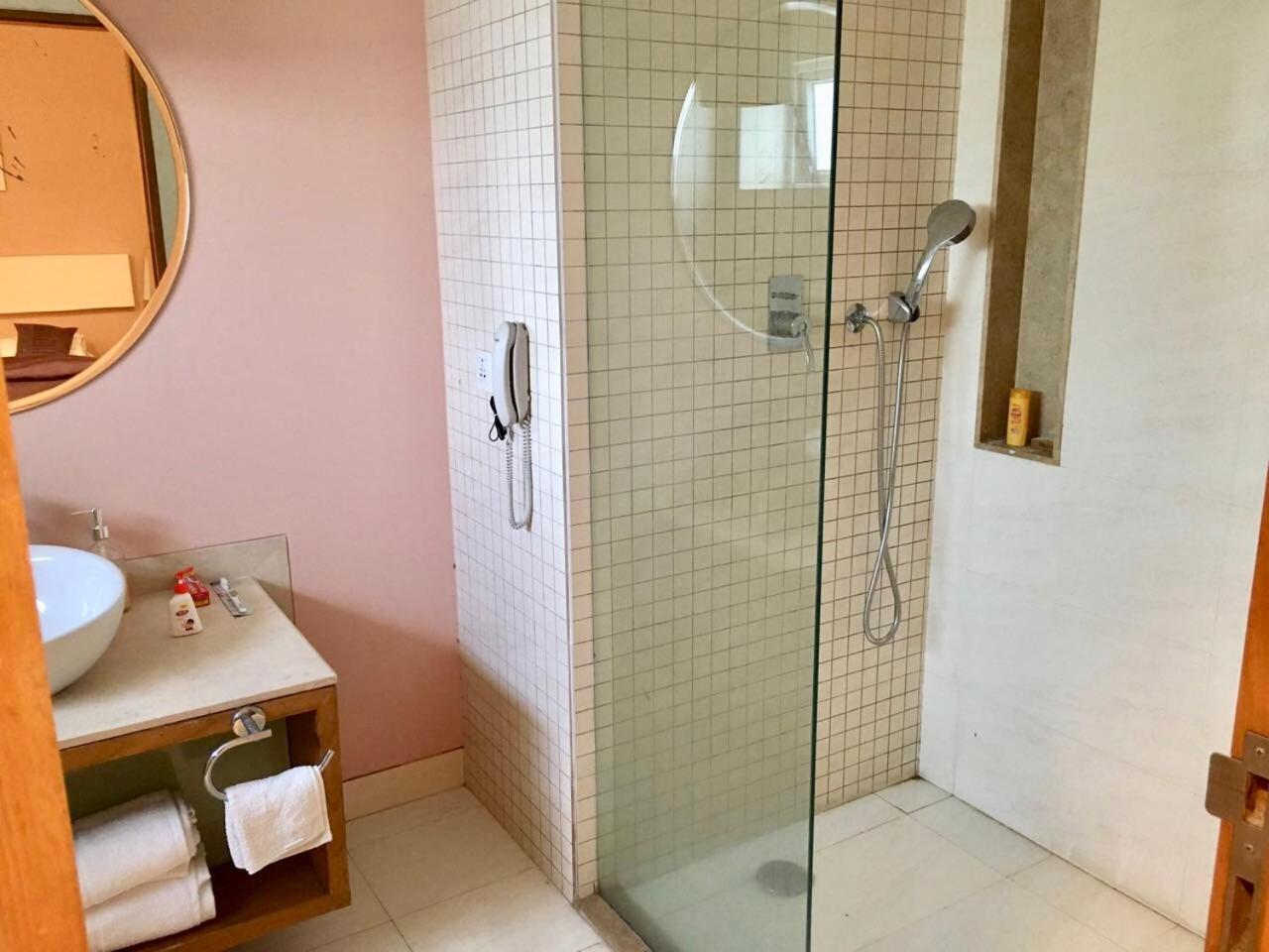 Infiniti Bay Private Pool Villa ดาโบลิม ภายนอก รูปภาพ